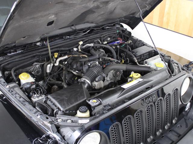 ジープ・ラングラー サハラ　４ＷＤ　３ドアショートボディ　オーストラリア製モンスタ新品タイヤＲＴハイブリッド　カロッツェリアナビ地デジＥＴＣ　ブラックシートカバー　キーレス　脱着式リアシート　車検付即納車可能（12枚目）