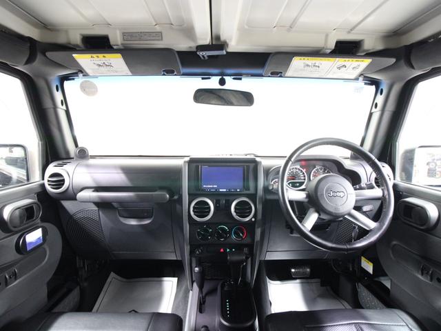 ジープ・ラングラー サハラ　４ＷＤ　３ドアショートボディ　オーストラリア製モンスタ新品タイヤＲＴハイブリッド　カロッツェリアナビ地デジＥＴＣ　ブラックシートカバー　キーレス　脱着式リアシート　車検付即納車可能（14枚目）