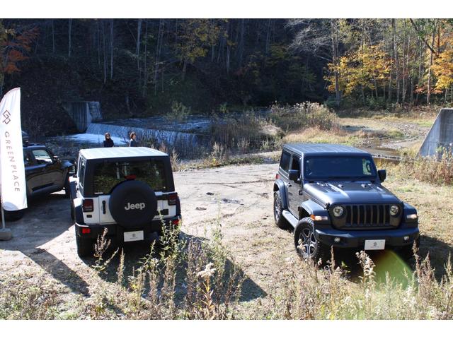 ジープ・ラングラー サハラ　４ＷＤ　３ドアショートボディ　オーストラリア製モンスタ新品タイヤＲＴハイブリッド　カロッツェリアナビ地デジＥＴＣ　ブラックシートカバー　キーレス　脱着式リアシート　車検付即納車可能（31枚目）