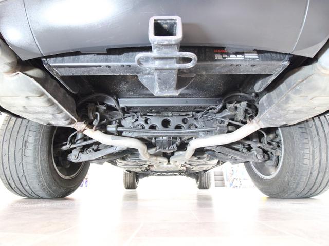 ������胊�A�����ЂŖh�K�h���{�H���s���Ă���܂��B�Z��܂ɋ����h�K���\������G���h�b�N�X�h���ɂĎ{�H�������܂��B���������L���C�ȉ����ł��̂Ő��񉺉��h�K�h���������p���������܂���