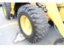 　ＣＡＴ９１０　登録済未使用車　Ｖ型マルチプラウ　純正バケット　４バルブ配管　デフロック　エアコン　パイロットレバー　エアーサスペンションシート　シートヒーター　エンスタ　Ｂｌｕｅｔｏｏｔｈオーディオ（19枚目）