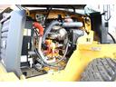 　ＣＡＴ９１０　登録済未使用車　４バルブ配管　Ｖ型マルチプラウ　純正バケット付　デフロック　エアコン　パイロットレバー　ヒーター付エアーサスペンションシート　Ｂｌｕｅｔｏｏｔｈオーディオ　タイヤショベル（17枚目）