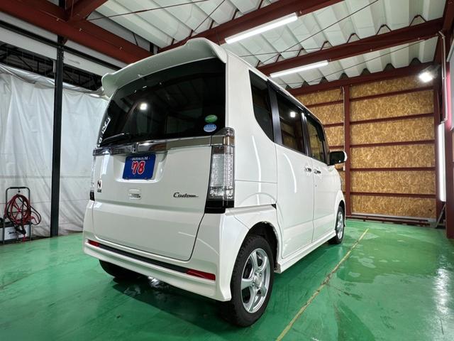 N-BOXカスタム G・Lパッケージ 事故歴無 4WD 防錆アンダーコート 1オーナー スマートキー プシュッシュスタート 横滑り防止(11枚目)