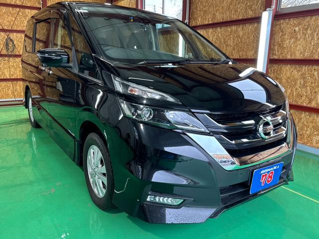 セレナ ハイウェイスター 事故歴無 4WD 両側パワースライドドア アラウンドビューモニター ナビフルセグTV Bluetooth LEDヘッドライト クルーズコントロール(3枚目)