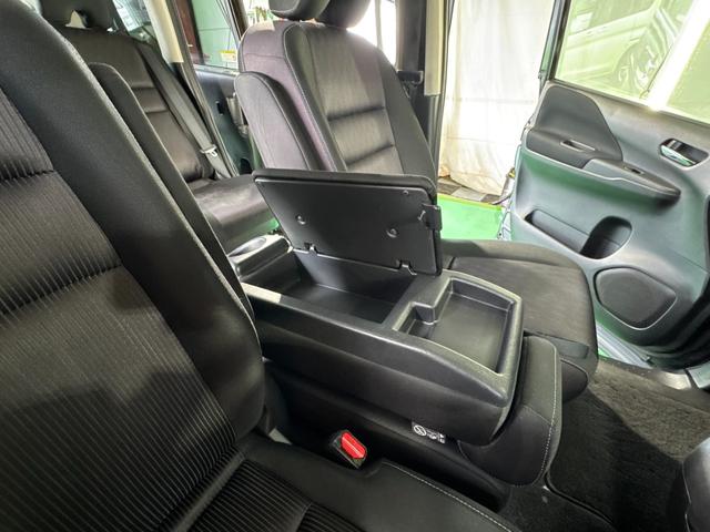 セレナ ハイウェイスター 事故歴無 4WD 両側パワースライドドア アラウンドビューモニター ナビフルセグTV Bluetooth LEDヘッドライト クルーズコントロール(24枚目)