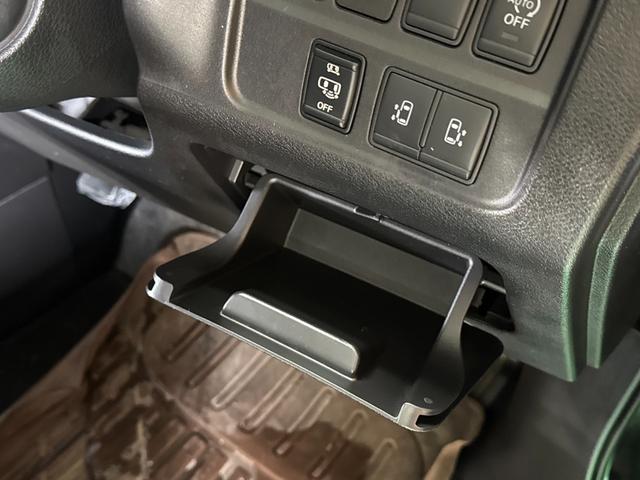 セレナ ハイウェイスター 事故歴無 4WD 両側パワースライドドア アラウンドビューモニター ナビフルセグTV Bluetooth LEDヘッドライト クルーズコントロール(27枚目)