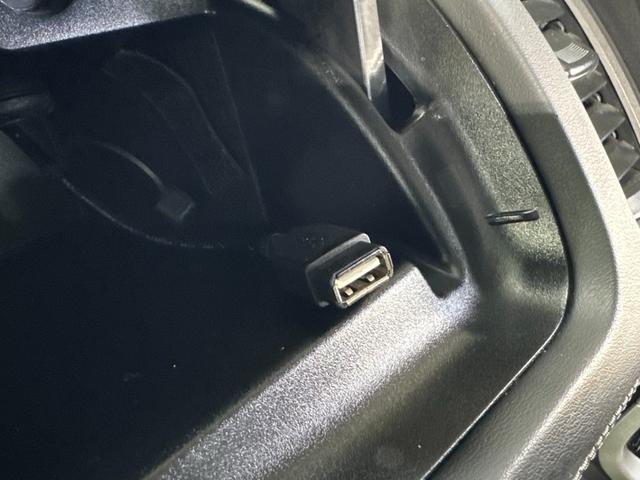 セレナ ハイウェイスター 事故歴無 4WD 両側パワースライドドア アラウンドビューモニター ナビフルセグTV Bluetooth LEDヘッドライト クルーズコントロール(42枚目)