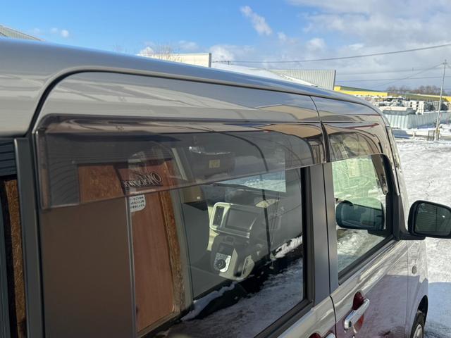 ムーヴキャンバス Xリミテッド SAII 事故歴無 4WD 防錆アンダーコート付 衝突軽減 両側パワースライドドア スマートキー×2 プッシュスタート アイドリングストップ ETC ナビTVバックカメラ Bluetooth 横滑り防止(19枚目)