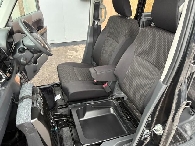 スペーシアカスタム ＸＳ　事故歴無　４ＷＤ　防錆アンダーコート付　１オーナー　両側パワースライドドア　ナビＴＶ　バックカメラ　プッシュスタート　スマートキー　ＨＩＤ　シートヒーター　ミラーヒーター（48枚目）