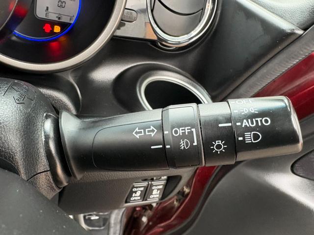 Ｎ－ＢＯＸカスタム Ｇ　ターボＳＳパッケージ　事故歴無　４ＷＤ　防錆アンダーコート付　両側パワースライドドア　ナビＴＶ　バックカメラ　パドルシフト　ＨＩＤ　スマートキー　エンジンスターター　ミラーヒーター　プッシュスタート　よこしべり防止　ＨＩＤ（37枚目）