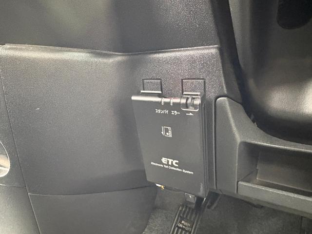 シエンタ ＤＩＣＥリミテッド　事故歴無　４ＷＤ　パワースライドドア　スペアーキー　ナビＴＶ　ＨＩＤ（32枚目）