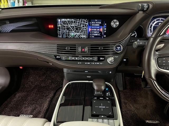 ＬＳ ＬＳ５００ｈ　バージョンＬ　寒冷地仕様　禁煙車　純正２０インチスパッタリングＡＷ　スタッドレスタイヤ　レーダークルーズコントロール　ヘッドアップディスプレイ　デジタルインナーミラー　純正ドライブレコーダー　純正エンジンスターター（41枚目）