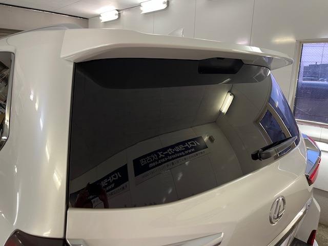 ＬＸ ＬＸ５７０　ワンオーナー　レクサスセーフティセンス　寒冷地仕様　禁煙車　純正２１インチＡＷ　純正２０ＡＷ＋スタッドレスタイヤ付　電動サンルーフ　純正ブラックレザーシート　モデリスタスポイラー　マークレビンソン（17枚目）