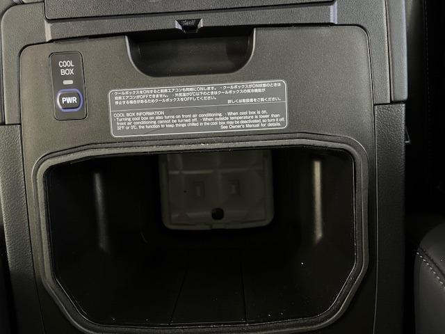 ＬＸ ＬＸ５７０　ワンオーナー　レクサスセーフティセンス　寒冷地仕様　禁煙車　純正２１インチＡＷ　純正２０ＡＷ＋スタッドレスタイヤ付　電動サンルーフ　純正ブラックレザーシート　モデリスタスポイラー　マークレビンソン（70枚目）