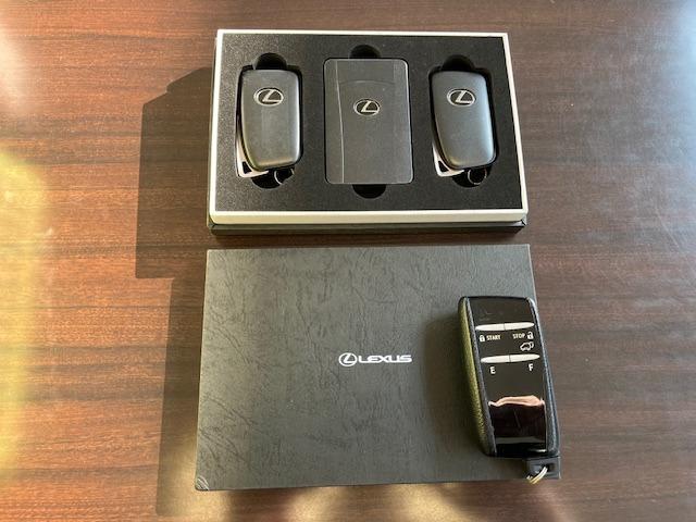 ＬＸ ＬＸ５７０　ワンオーナー　レクサスセーフティセンス　寒冷地仕様　禁煙車　純正２１インチＡＷ　純正２０ＡＷ＋スタッドレスタイヤ付　電動サンルーフ　純正ブラックレザーシート　モデリスタスポイラー　マークレビンソン（78枚目）