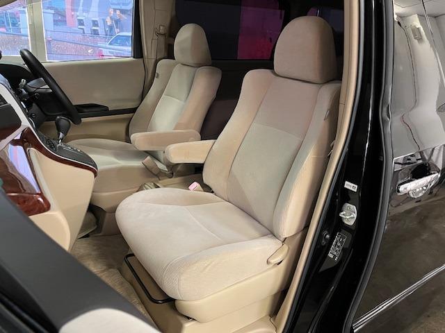 アルファード ２４０Ｓ　リミテッド　本州仕入　禁煙車　両側パワースライドドア　純正１８インチＡＷ　社外１６ＡＷ＋スタッドレスタイヤ付　純正ＨＤＤナビ　フルセグ地デジ　ＤＶＤ再生　Ｂｌｕｅｔｏｏｔｈオーディオ　バックカメラ　ＥＴＣ（29枚目）