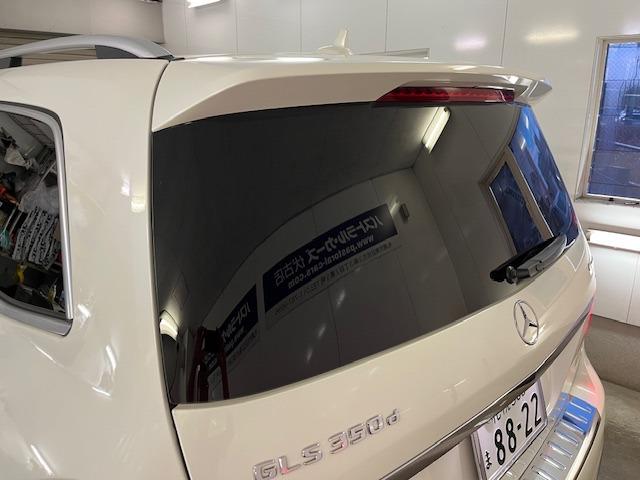 ＧＬＳ ＧＬＳ３５０ｄ　４マチックスポーツ　純正ＡＭＧ２１インチＡＷ　社外２０ＡＷ＋スタッドレスタイヤ付　ハーマンカードンオーディオ　ブラックレザーシート　電動サンルーフ　純正ナビ　フルセグ地デジ　Ｂｌｕｅｔｏｏｔｈ　３６０℃カメラ　ＥＴＣ（15枚目）