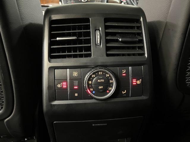 ＧＬＳ ＧＬＳ３５０ｄ　４マチックスポーツ　純正ＡＭＧ２１インチＡＷ　社外２０ＡＷ＋スタッドレスタイヤ付　ハーマンカードンオーディオ　ブラックレザーシート　電動サンルーフ　純正ナビ　フルセグ地デジ　Ｂｌｕｅｔｏｏｔｈ　３６０℃カメラ　ＥＴＣ（38枚目）