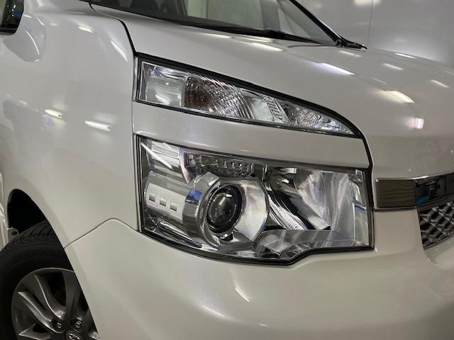 ヴォクシー ＺＳ　煌ＩＩ　ワンオーナー　寒冷地仕様　禁煙車　両側パワースライドドア　純正１６インチＡＷ　社外１６ＡＷ＋スタッドレスタイヤ付　純正ナビ　フルセグ地デジ　ＤＶＤ再生　Ｂｌｕｅｔｏｏｔｈオーディオ　バックカメラ（8枚目）
