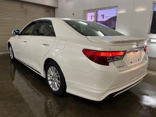 マークX プレミアム Four 本州仕入 寒冷地仕様 禁煙車 最上級グレード 純正ハーフレザーシート 純正16インチAW スタッドレスタイヤ付 純正ナビ フルセグ地デジ DVD再生 Bluetooth バックカメラ 前後ドラレコ(12枚目)
