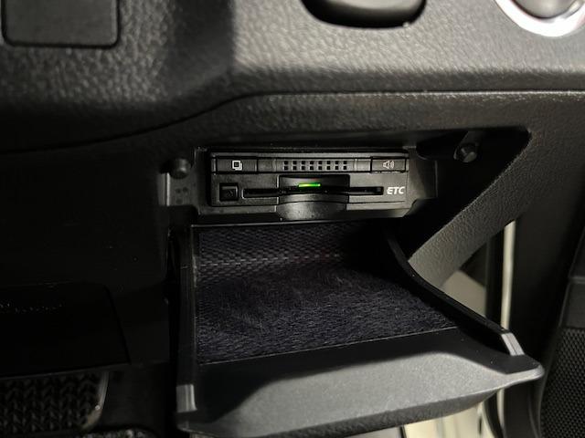 マークX プレミアム Four 本州仕入 寒冷地仕様 禁煙車 最上級グレード 純正ハーフレザーシート 純正16インチAW スタッドレスタイヤ付 純正ナビ フルセグ地デジ DVD再生 Bluetooth バックカメラ 前後ドラレコ(51枚目)