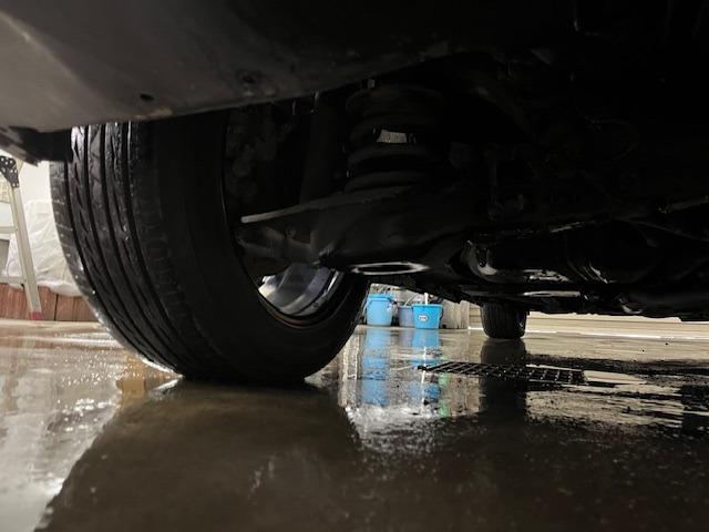 マークＸジオ エアリアル　寒冷地仕様　禁煙車　ケンウッドナビ　Ｂｌｕｅｔｏｏｔｈオーディオ　フルセグ地デジ　ＤＶＤ再生　ＵＳＢ電源　社外１７インチＡＷ　純正１６ＡＷ＋スタッドレスタイヤ付　フロントガラス熱線　横滑り防止装置（18枚目）