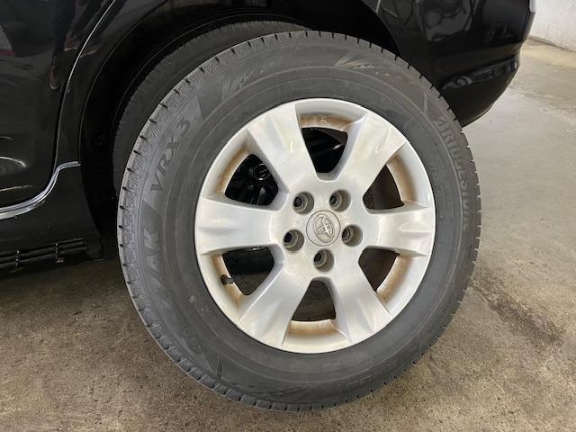 マークＸジオ エアリアル　寒冷地仕様　禁煙車　ケンウッドナビ　Ｂｌｕｅｔｏｏｔｈオーディオ　フルセグ地デジ　ＤＶＤ再生　ＵＳＢ電源　社外１７インチＡＷ　純正１６ＡＷ＋スタッドレスタイヤ付　フロントガラス熱線　横滑り防止装置（25枚目）