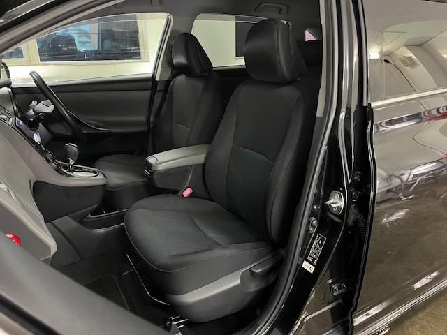 マークＸジオ エアリアル　寒冷地仕様　禁煙車　ケンウッドナビ　Ｂｌｕｅｔｏｏｔｈオーディオ　フルセグ地デジ　ＤＶＤ再生　ＵＳＢ電源　社外１７インチＡＷ　純正１６ＡＷ＋スタッドレスタイヤ付　フロントガラス熱線　横滑り防止装置（32枚目）