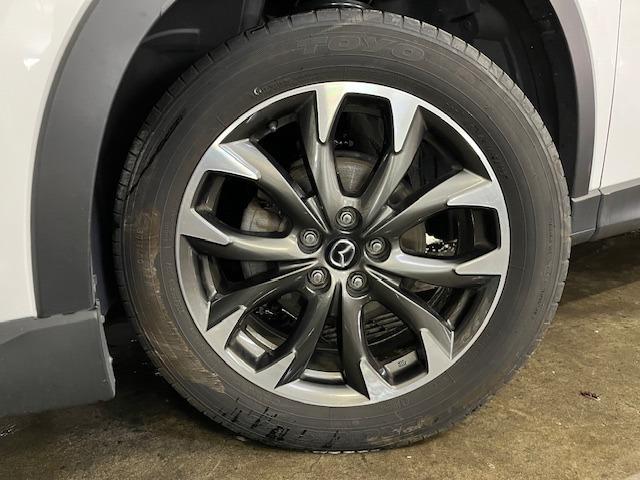 ＣＸ－５ ＸＤ　Ｌパッケージ　本州仕入　禁煙車　ＧＲｅｄｄｙフロントスポイラー　スカイアクティブディーゼルターボ　純正レザーシート　純正１９インチＡＷ　社外１７ＡＷ＋スタッドレスタイヤ付　純正ナビ　地デジ　Ｂｌｕｅｔｏｏｔｈ（25枚目）