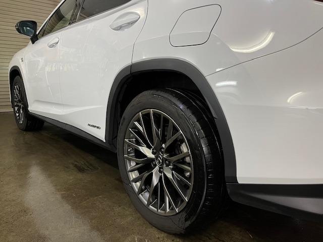 徹底した鉄粉除去作業にＷＡＫＯＳバリアスコーティング施工済みとなりますッ！艶々・ピッカピカのボディ、是非一度その目でお確かめ下さいッ！