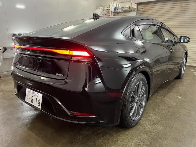 プリウス Ｚ　ワンオーナー　寒冷地仕様　禁煙車　純正１９インチＡＷ　社外１７ＡＷ＋スタッドレスタイヤ付　純正ナビ　フルセグ地デジ　Ｂｌｕｅｔｏｏｔｈ　全方位パノラミックモニター　ドラレコ　純正エンジンスターター（13枚目）