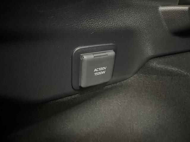 プリウス Ｚ　ワンオーナー　寒冷地仕様　禁煙車　純正１９インチＡＷ　社外１７ＡＷ＋スタッドレスタイヤ付　純正ナビ　フルセグ地デジ　Ｂｌｕｅｔｏｏｔｈ　全方位パノラミックモニター　ドラレコ　純正エンジンスターター（18枚目）