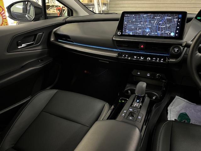 プリウス Ｚ　ワンオーナー　寒冷地仕様　禁煙車　純正１９インチＡＷ　社外１７ＡＷ＋スタッドレスタイヤ付　純正ナビ　フルセグ地デジ　Ｂｌｕｅｔｏｏｔｈ　全方位パノラミックモニター　ドラレコ　純正エンジンスターター（26枚目）