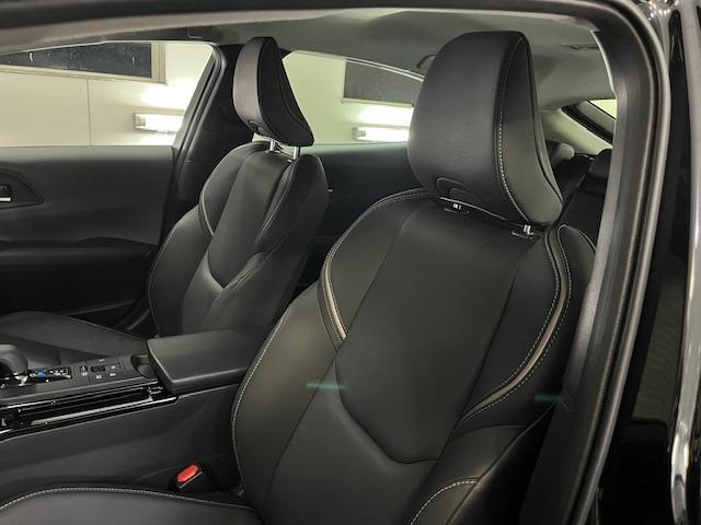 プリウス Ｚ　ワンオーナー　寒冷地仕様　禁煙車　純正１９インチＡＷ　社外１７ＡＷ＋スタッドレスタイヤ付　純正ナビ　フルセグ地デジ　Ｂｌｕｅｔｏｏｔｈ　全方位パノラミックモニター　ドラレコ　純正エンジンスターター（29枚目）