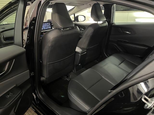 プリウス Ｚ　ワンオーナー　寒冷地仕様　禁煙車　純正１９インチＡＷ　社外１７ＡＷ＋スタッドレスタイヤ付　純正ナビ　フルセグ地デジ　Ｂｌｕｅｔｏｏｔｈ　全方位パノラミックモニター　ドラレコ　純正エンジンスターター（32枚目）