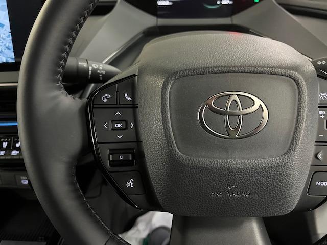 プリウス Ｚ　ワンオーナー　寒冷地仕様　禁煙車　純正１９インチＡＷ　社外１７ＡＷ＋スタッドレスタイヤ付　純正ナビ　フルセグ地デジ　Ｂｌｕｅｔｏｏｔｈ　全方位パノラミックモニター　ドラレコ　純正エンジンスターター（46枚目）