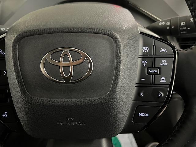 プリウス Ｚ　ワンオーナー　寒冷地仕様　禁煙車　純正１９インチＡＷ　社外１７ＡＷ＋スタッドレスタイヤ付　純正ナビ　フルセグ地デジ　Ｂｌｕｅｔｏｏｔｈ　全方位パノラミックモニター　ドラレコ　純正エンジンスターター（47枚目）