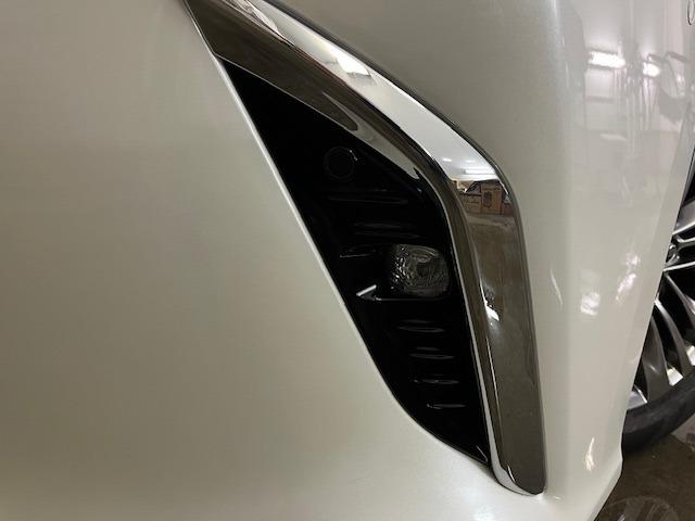 アルファード Z 本州仕入ワンオーナー 寒冷地仕様 左右独立ムーンルーフ デジタルインナーミラー 両側パワースライドドア パワーバックドア 純正ブラックレザーシート 純正18インチAW 新品TOYO製スタッドレスタイヤ(5枚目)