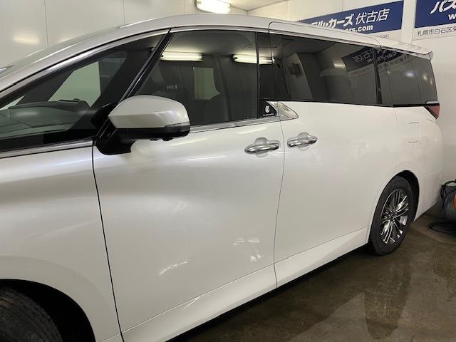 アルファード Z 本州仕入ワンオーナー 寒冷地仕様 左右独立ムーンルーフ デジタルインナーミラー 両側パワースライドドア パワーバックドア 純正ブラックレザーシート 純正18インチAW 新品TOYO製スタッドレスタイヤ(6枚目)