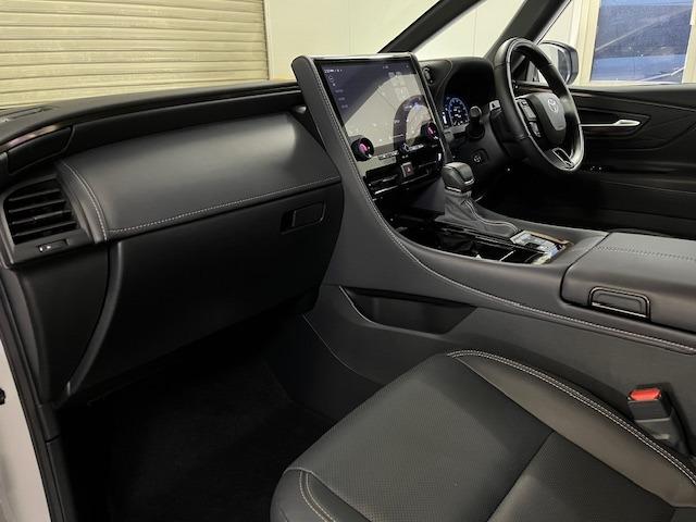 アルファード Z 本州仕入ワンオーナー 寒冷地仕様 左右独立ムーンルーフ デジタルインナーミラー 両側パワースライドドア パワーバックドア 純正ブラックレザーシート 純正18インチAW 新品TOYO製スタッドレスタイヤ(25枚目)