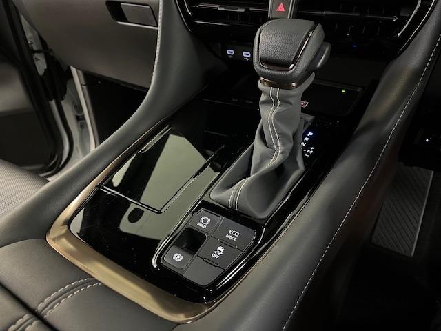 アルファード Z 本州仕入ワンオーナー 寒冷地仕様 左右独立ムーンルーフ デジタルインナーミラー 両側パワースライドドア パワーバックドア 純正ブラックレザーシート 純正18インチAW 新品TOYO製スタッドレスタイヤ(36枚目)