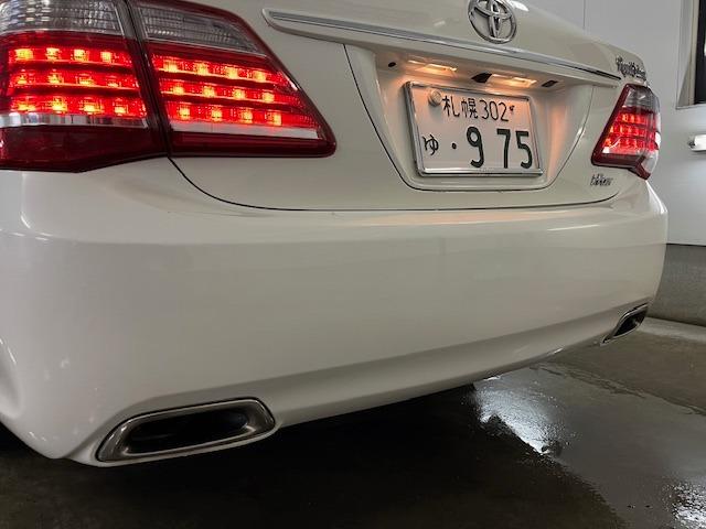 クラウン ロイヤルサルーンｉ－Ｆｏｕｒ　後期型　禁煙車　Ｂｌｕｅｔｏｏｔｈ　ヴェルサンディ１７インチＡＷ　純正１６ＡＷ＋スタッドレスタイヤ付　純正ナビ　フルセグ地デジ　ＤＶＤ再生　バックカメラ　クルーズコントロール　電動サンシェード　ＥＴＣ（15枚目）