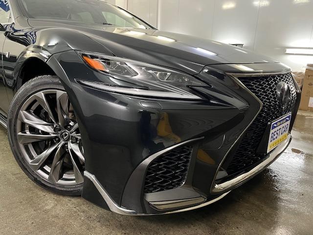 LS LS500h Fスポーツ 本州仕入 寒冷地仕様 マークレビンソン 電動ムーンルーフ 純正20インチAW 純正19AW+スタッドレスタイヤ デジタルインナーミラー ヘッドアップディプレイ 純正ドライブレコーダー 三眼LEDライト(6枚目)
