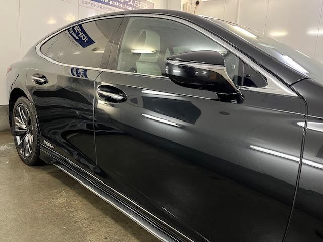 LS LS500h Fスポーツ 本州仕入 寒冷地仕様 マークレビンソン 電動ムーンルーフ 純正20インチAW 純正19AW+スタッドレスタイヤ デジタルインナーミラー ヘッドアップディプレイ 純正ドライブレコーダー 三眼LEDライト(10枚目)