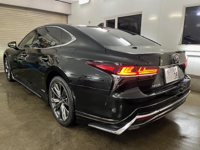 LS LS500h Fスポーツ 本州仕入 寒冷地仕様 マークレビンソン 電動ムーンルーフ 純正20インチAW 純正19AW+スタッドレスタイヤ デジタルインナーミラー ヘッドアップディプレイ 純正ドライブレコーダー 三眼LEDライト(13枚目)