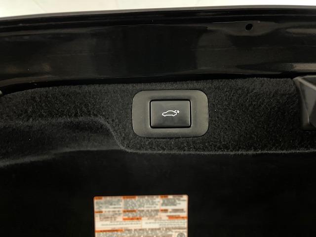 LS LS500h Fスポーツ 本州仕入 寒冷地仕様 マークレビンソン 電動ムーンルーフ 純正20インチAW 純正19AW+スタッドレスタイヤ デジタルインナーミラー ヘッドアップディプレイ 純正ドライブレコーダー 三眼LEDライト(22枚目)