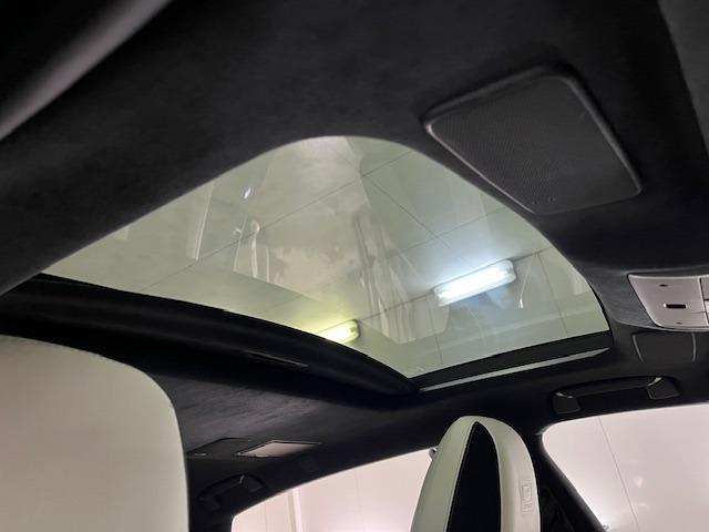 LS LS500h Fスポーツ 本州仕入 寒冷地仕様 マークレビンソン 電動ムーンルーフ 純正20インチAW 純正19AW+スタッドレスタイヤ デジタルインナーミラー ヘッドアップディプレイ 純正ドライブレコーダー 三眼LEDライト(62枚目)