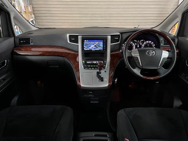 ヴェルファイア ２．４Ｚ　プラチナセレクションＩＩ　本州仕入　禁煙車　両側パワースライドドア　社外１８インチブラポリＡＷ　社外１７ＡＷ＋スタッドレスタイヤ付　ＫＥＮＷＯＯＤナビ　フルセグ地デジ　ＤＶＤ再生　Ｂｌｕｅｔｏｏｔｈオーディオ　バックカメラ（28枚目）