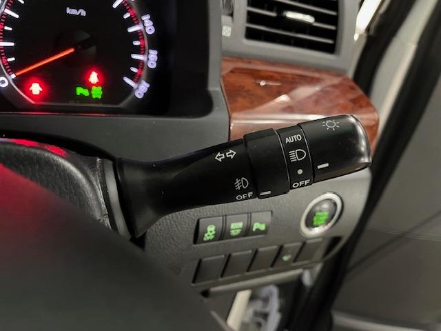 ヴェルファイア ２．４Ｚ　プラチナセレクションＩＩ　本州仕入　禁煙車　両側パワースライドドア　社外１８インチブラポリＡＷ　社外１７ＡＷ＋スタッドレスタイヤ付　ＫＥＮＷＯＯＤナビ　フルセグ地デジ　ＤＶＤ再生　Ｂｌｕｅｔｏｏｔｈオーディオ　バックカメラ（49枚目）