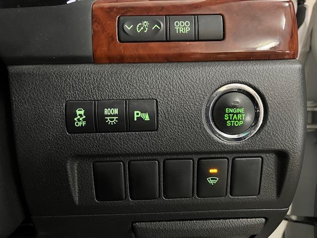 ヴェルファイア ２．４Ｚ　プラチナセレクションＩＩ　本州仕入　禁煙車　両側パワースライドドア　社外１８インチブラポリＡＷ　社外１７ＡＷ＋スタッドレスタイヤ付　ＫＥＮＷＯＯＤナビ　フルセグ地デジ　ＤＶＤ再生　Ｂｌｕｅｔｏｏｔｈオーディオ　バックカメラ（50枚目）